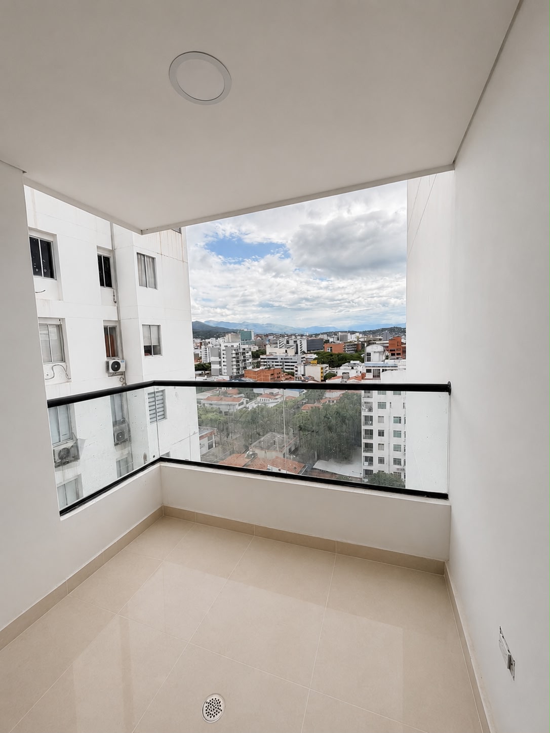 Apto 24- Zurich — foto 6