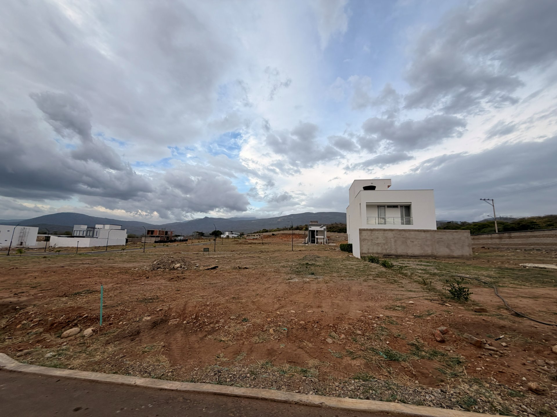 Lote 11 - Monarca — foto 26